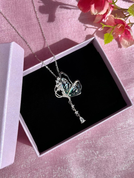 Fairytopia Elina Butterfly Necklace Mariposa Necklace Fairytopia Pendant Gold Plated Best Friend Gift Magical Butterfly Elina Neclace Etsy