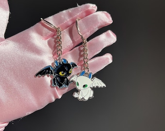 ヒックとドラゴン - キーチェーン - 2 つのオプション! - Etsy 日本