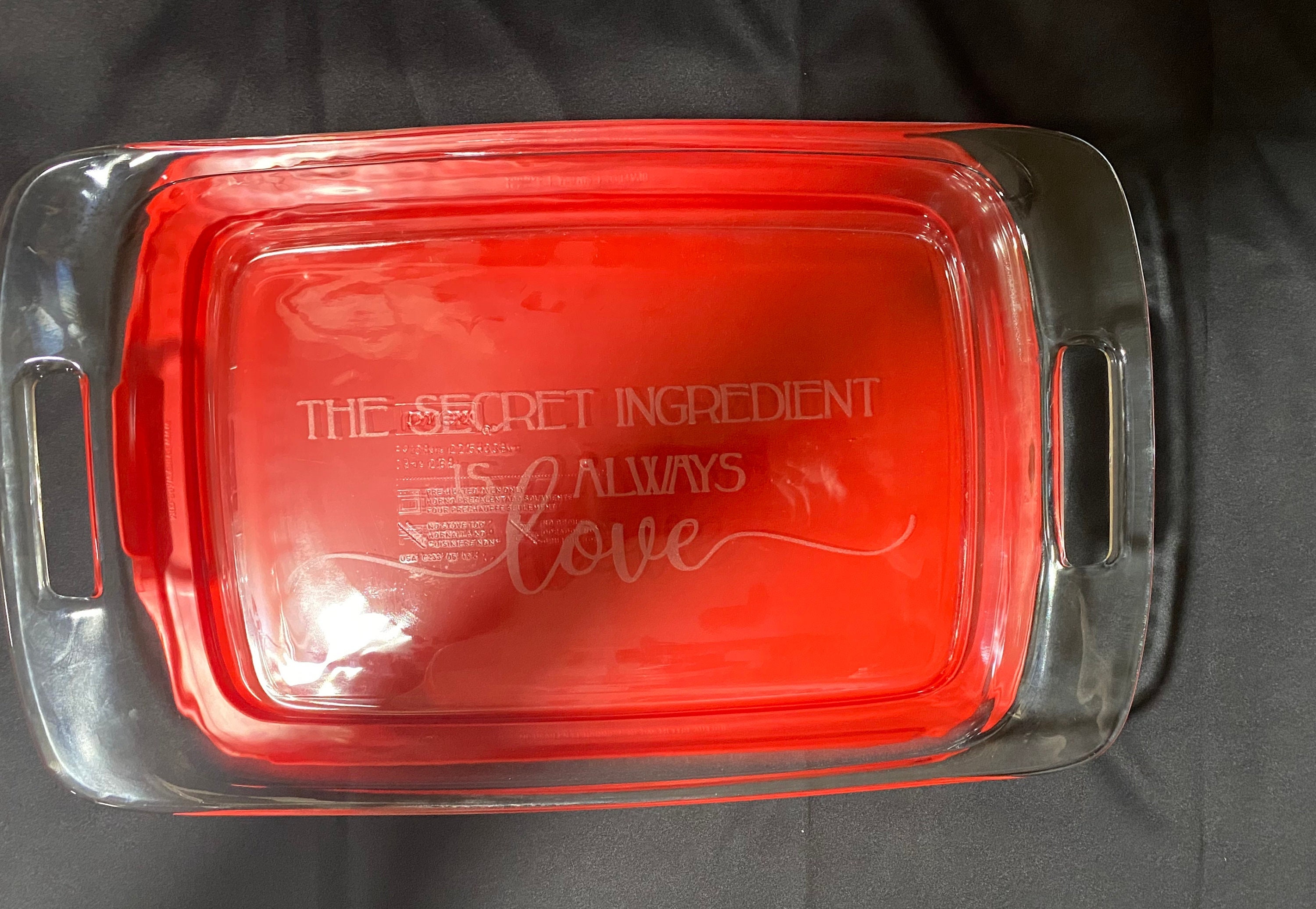 Engraved Pyrex Bakeware With Lid and Handles - Personalized Mothers Day ...