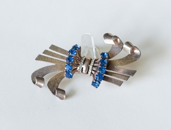 40-50s Vintage Sterling Brooch - image 1