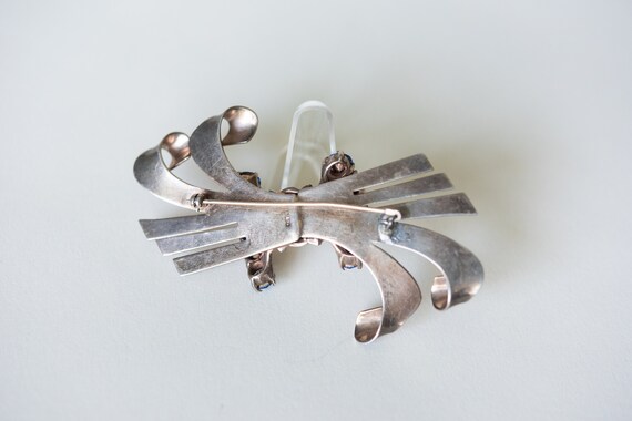 40-50s Vintage Sterling Brooch - image 3