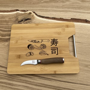 Bamboe snijplank met metalen handvat met Japans design. Het perfecte cadeau voor de chef-kok, vriend, vriendin, zus, vader, moeder afbeelding 6