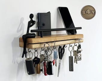 Solid oak rustic key rack with shelf, personalized with black screw hooks, key groove + black railing