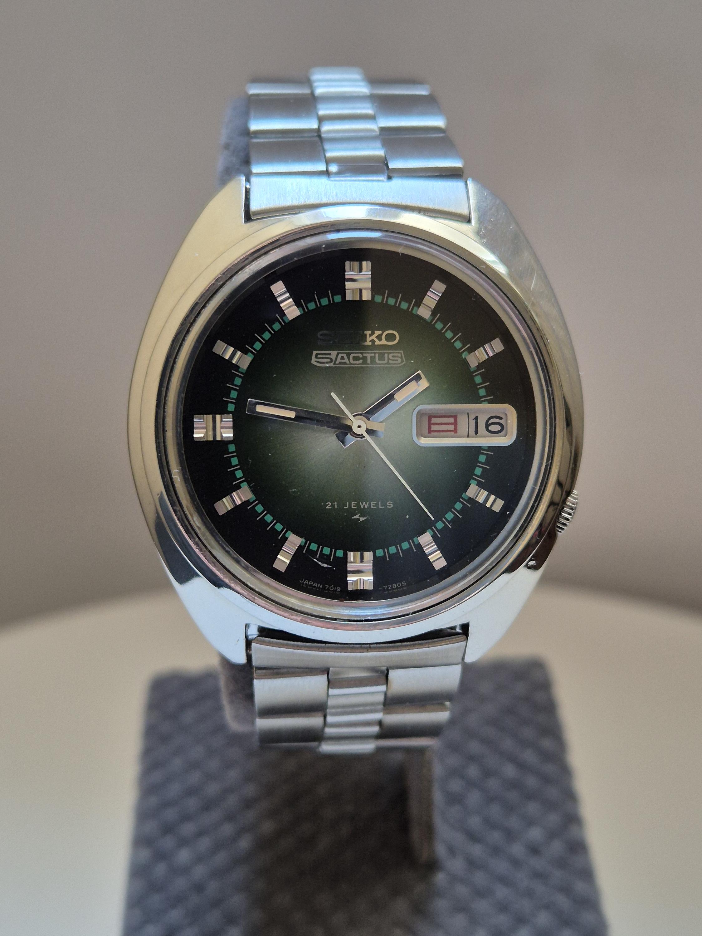 Rare Seiko 5 Actus Automatic Watch 7019-7210, Green Dials