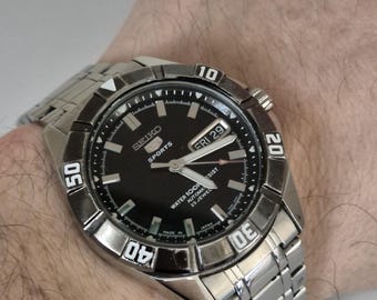 Vintage Seiko 5 Sports Automatic Watch, Day Date, Japan Movement