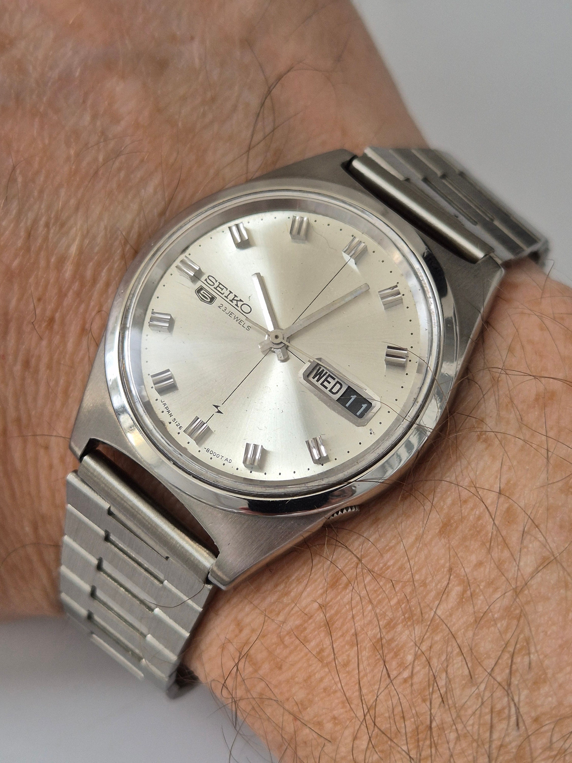 Vintage Seiko 5 Automatic Watch, 1960s Japan Made, Daydate - Etsy