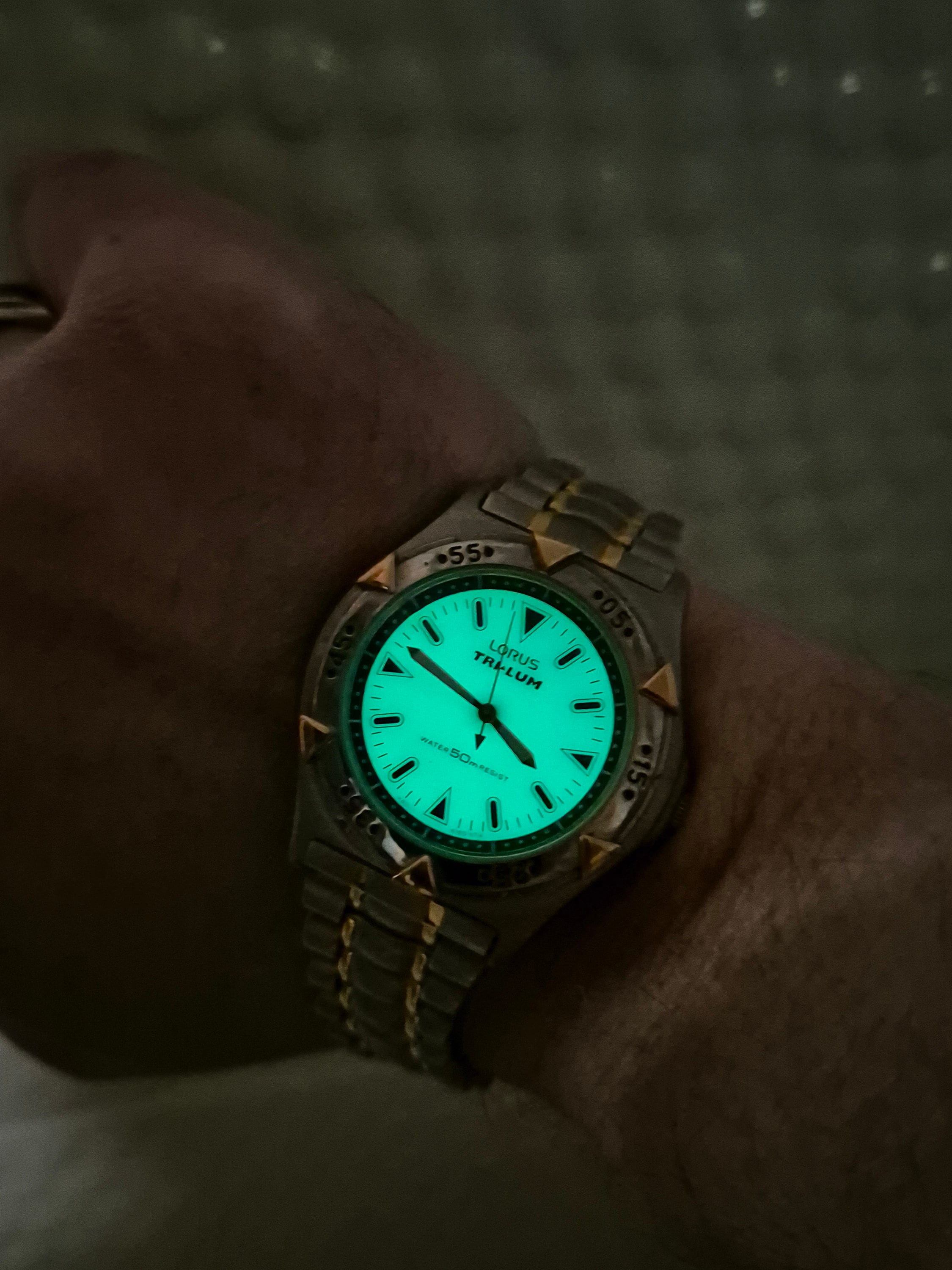 SEIKO LORUS SOLAR POWER 腕時計 10BAR Rare Lorus by Seiko Watch Tri Lum Solar Power ,silver Gold