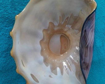 Purple & Ivory Art Glass Folded Shell Hand Sculpted Bowl Creamy Yellow Interior Length 32cm