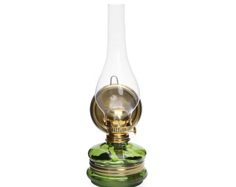 Handcrafted Green Glass Oil Lamp: Vintage Home Decor (33.5 cm)