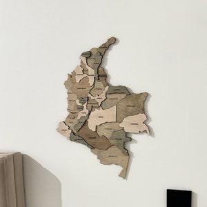 Mapa de Colombia de madera para pared, mapa de viaje, mapa con chinchetas, decoración de pared, mapa de Bogotá, regalo de aniversario, regalo de cumpleaños, regalo de inauguración de la casa, regalo para el esposo