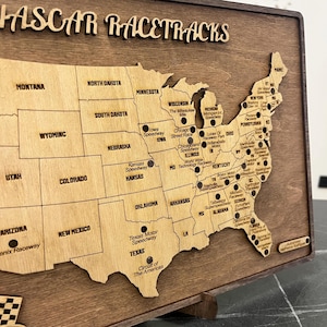 Mappa del circuito NASCAR, tour del circuito, mappa con puntine da disegno NASCAR, lista dei desideri dei circuiti, regalo per uomo per gli appassionati di corse, mappa del circuito, regalo per marito per lui
