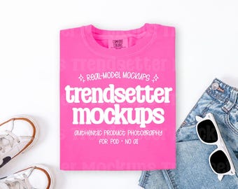 Maqueta de camiseta rosa neón Comfort Colors 9018, camiseta infantil CC9018, diseño minimalista plano, sin IA