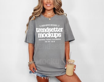 Maqueta de camiseta gris Comfort Colors 1717, camiseta extragrande CC1717, estilo de vida moderno, modelo de persona real