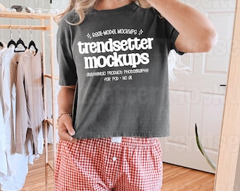 Comfort Colors 3023CL Pepper-T-shirtmodel, CC3023 cropped boxy-T-shirt, spiegelselfie