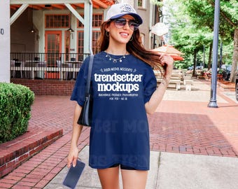 Maqueta de camisa Comfort Colors 1717 True Navy, camiseta extragrande CC1717, estilo de vida veraniego a la moda, modelo de persona real