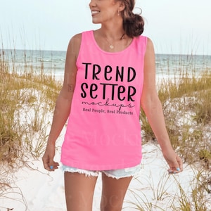 Comfort Colors 9360 neonroze tanktopmodel | CC9360 Neonroze tanktopmodel | Model echt persoon | Zomer Strand Lifestyle Esthetiek