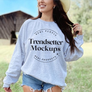 Gildan 18000 Ash Sweatshirt Mockup, Western Cowgirl Crewneck Sweatshirt Mock-up, Trendy G18000 Pullover, Aesthetic Model, Real Person Model