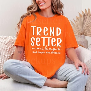 Maqueta de Gildan 64000 naranja, modelo real de camiseta Softstyle G640, sin IA