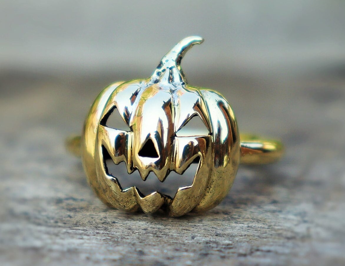 Ghost pumpkin Halloween party Gift ,Angry Pumpkin Faces ring ,October gift for her,  Handmade Ghost Halloween pumpkin Ring.
