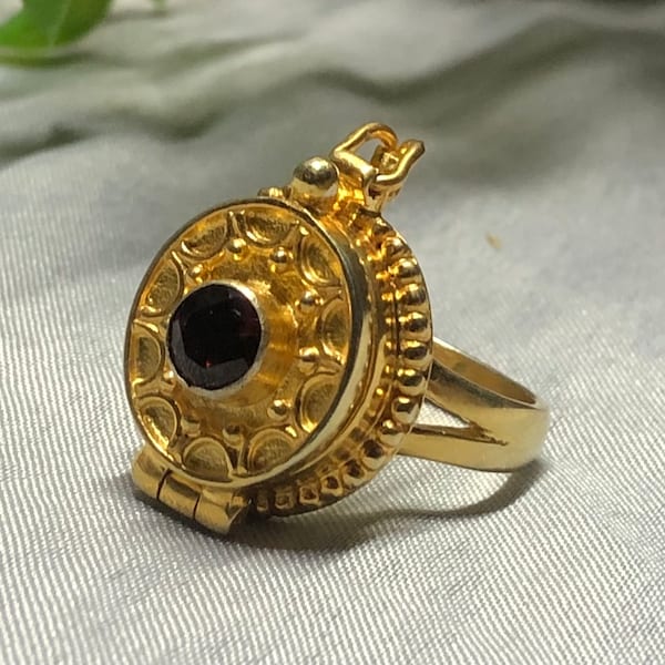 Nature Garnet poison ring -gold plated poison ring ,unique poison ring, secret message ring, jewelry, poison ring, gift item, pill box ring