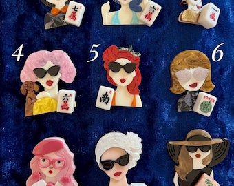 MahJong Ladies Brooche PIn