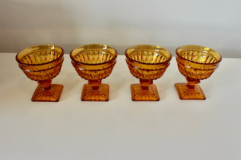 Vintage Indiana Glass Company Amber Mount Vernon Goblets Wine/Water Glasses Low Sherbet Glasses Footed MCM 1970s Glassware Barware 6 Fluid ounces