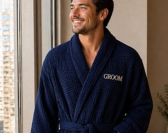 Personalized Men's Waffle Robe: Embroidered Groomsman Gift