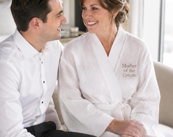 Mother of the Groom Waffle Robe – Personalized Luxury Spa Bathrobe for Wedding Morning