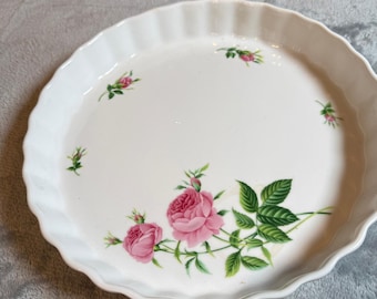 Christy Crown Pink Rose Scalloped Ceramic Pie Plate Quiche Baking Dish 9.5"