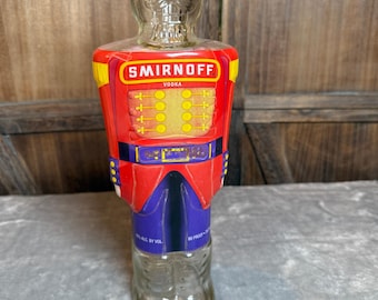 Vintage 1998 Smirnoff Nutcracker Bottle Toy Soldier Vodka Glass Decanter