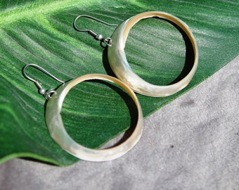 Natural seashell Mother of Pearl hoop earrings