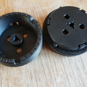Reel to reel adapters 2 pcs