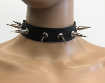 Leather willow nail collar, punk style clothing with collar