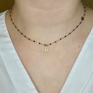 Collier personnalisé, collier initial prénom, bijoux acier inoxydable, cadeau, collier minimaliste , fait à la main, collier ras du cou