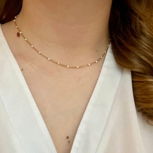 Collier perle blanche, minimaliste, collier émaillé, bijoux acier inoxydable, cadeau, ras du cou, jewerly necklace, jewellery, pour elle