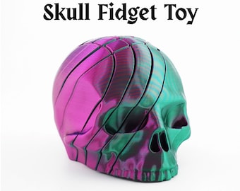 Twist & Turn Skull Fidget Toy, Collapsing Spiral Sensory fidget Gothic Desk Gift