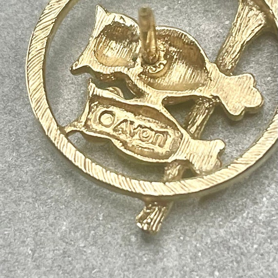 Vintage Avon Two Owls Pin, Gold Tone Small Figuri… - image 3
