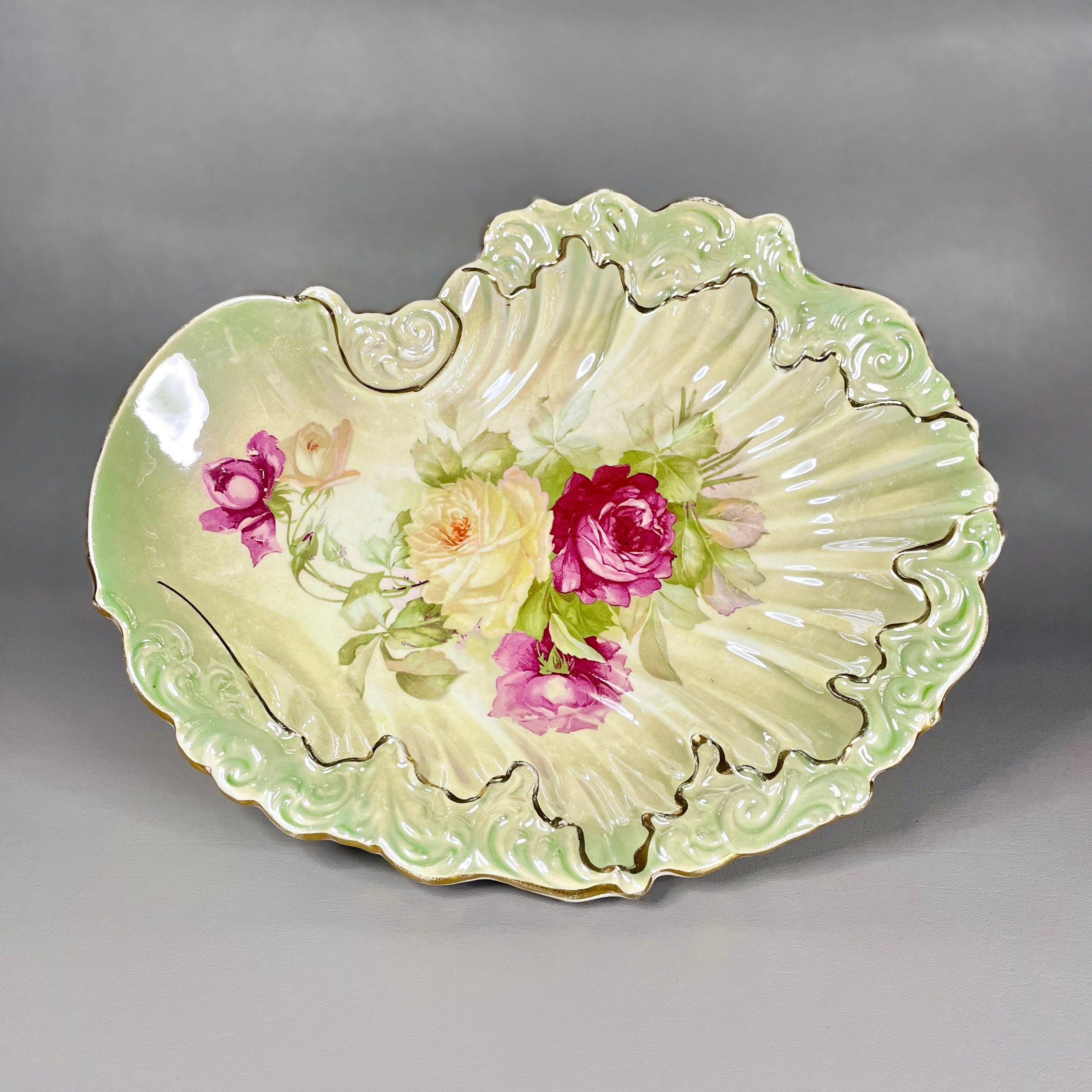 Antike Limoges Kabinett Platte: Rosa Cabbage Roses, Schale Figural Dekor