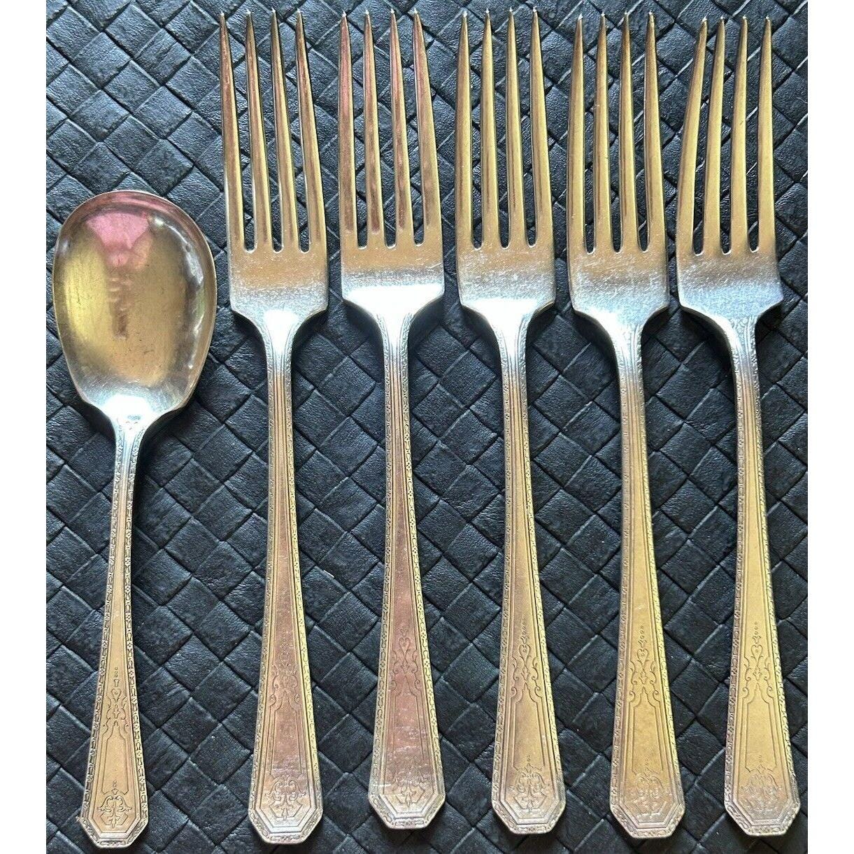 Wm Rogers シルバーメッキ食器セット：フォーク5本とスープスプーン
