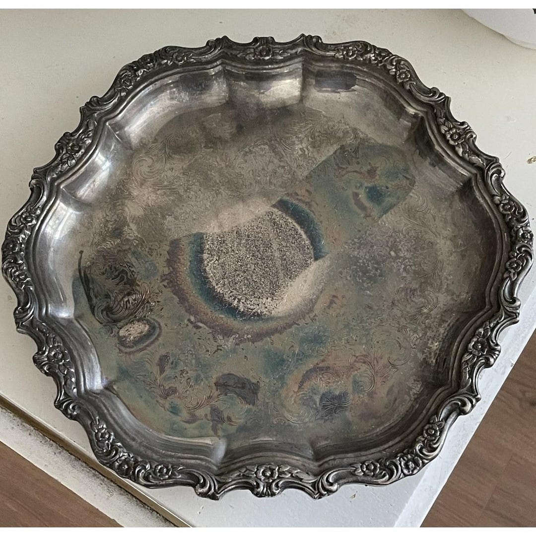 Vintage 14 Inch Footed Oneida Countess Silver Plate Tray by