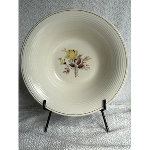 Vintage Sebring Pottery Co. Serving Bowl Vermillion Rose 1T208 Warranted 22Kgold