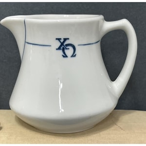 Syracuse China Restaurant Ware Creamer White And Blue College Fraternity Sorority