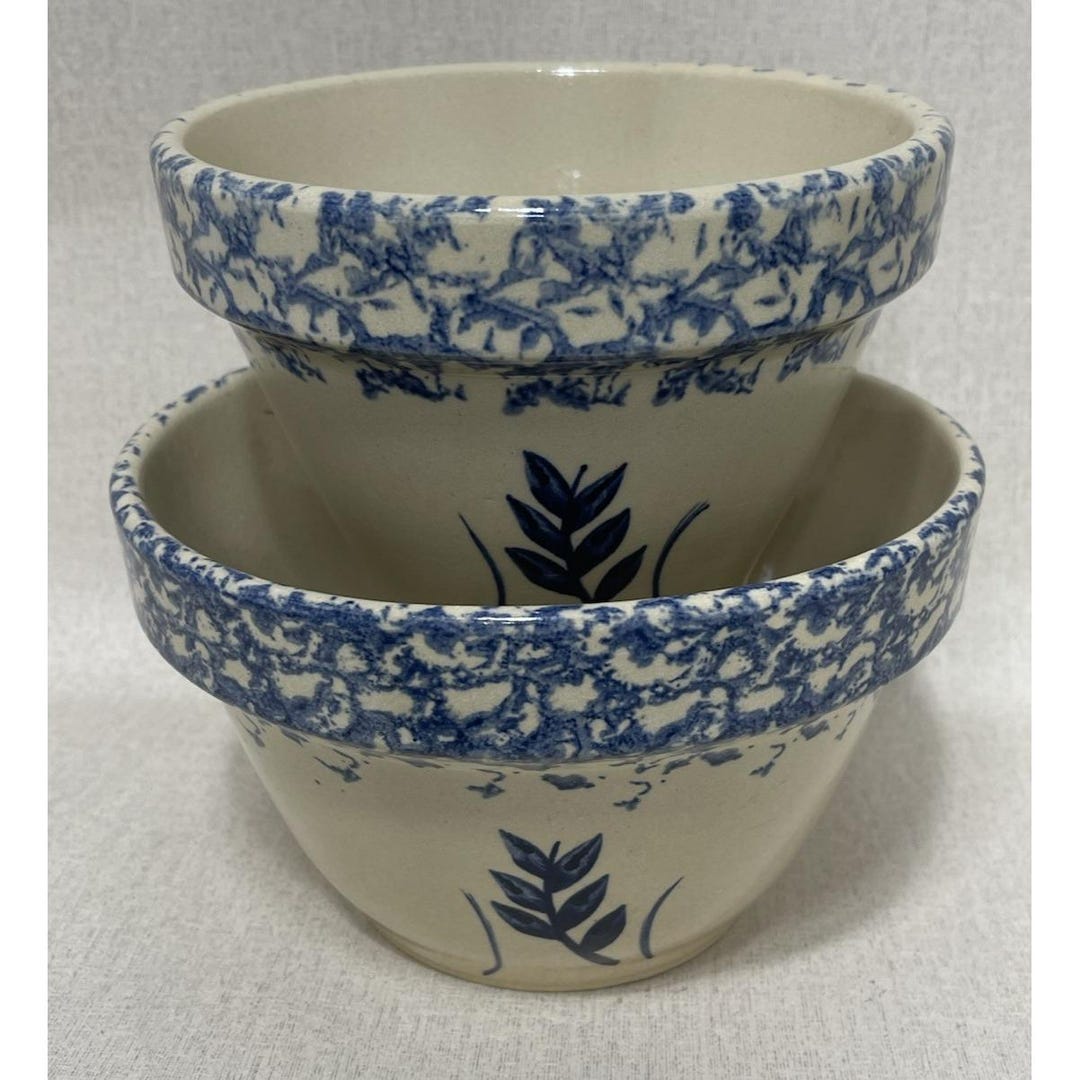 2 Ransbottom Roseville Pottery Wheat Blue Spongeware Nesting Bowls