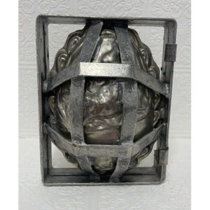 Antique Metal Iron Easter Bunny Chocolate EGG  Candy Mold 5 X 8 Rare Find