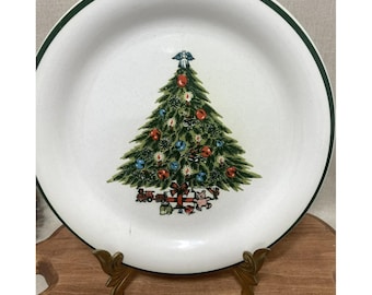 Vintage Hutschenreuther Leonard Paris Benares Dinner Plate, 10.25