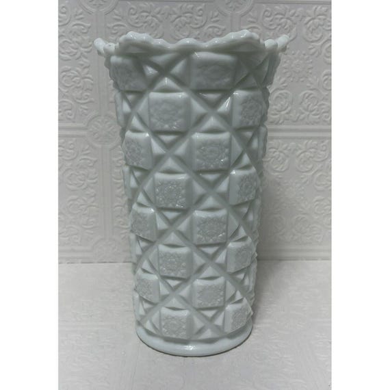 1970年代 ウェストモアランド ミルクガラス花瓶 ウェストモアランド