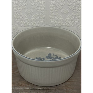 Pfaltzgraff Yorktowne Ribbed Stoneware Bowl #408 Soufflé Dish