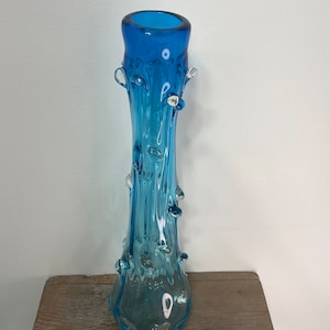 Aqua Blue Hand Blown Pulled Art Glass 18” Vase. Fantastic teal turquoise ombre color.  Throws beautiful blue light.