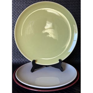 Vintage Universal Ballerina 2 Speiseteller Grün Burgund 1 Salatteller Grau