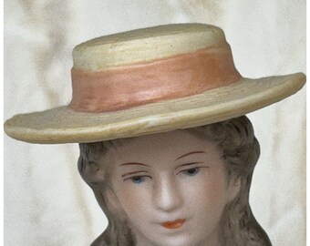 Vintage Lladro #1478 Aloha Hawaiian Polynesian Girl Woman Figurine